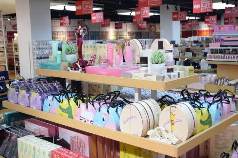 日用品加盟选择哪个品牌好